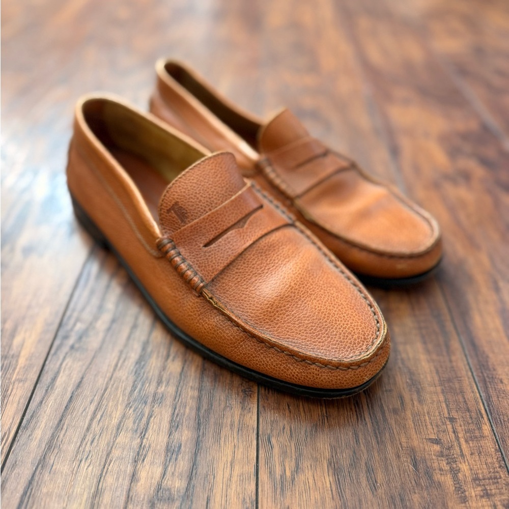 Tod's Men’s Brown Drivers Classic Grained Leather Penny Loafers | Size 8.5